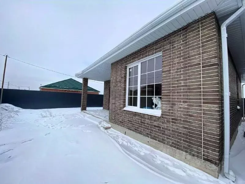 Дом в Ростовская область, Азовский район, с. Кулешовка ул. Ленина, 127 ... - Фото 1