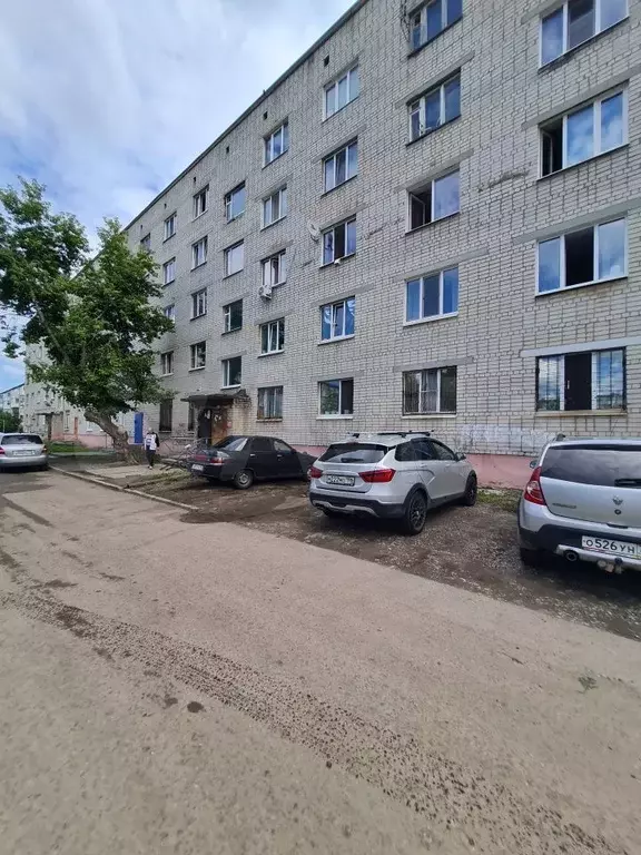 Комната 12 м в 8-к., 2/5 эт. - Фото 0