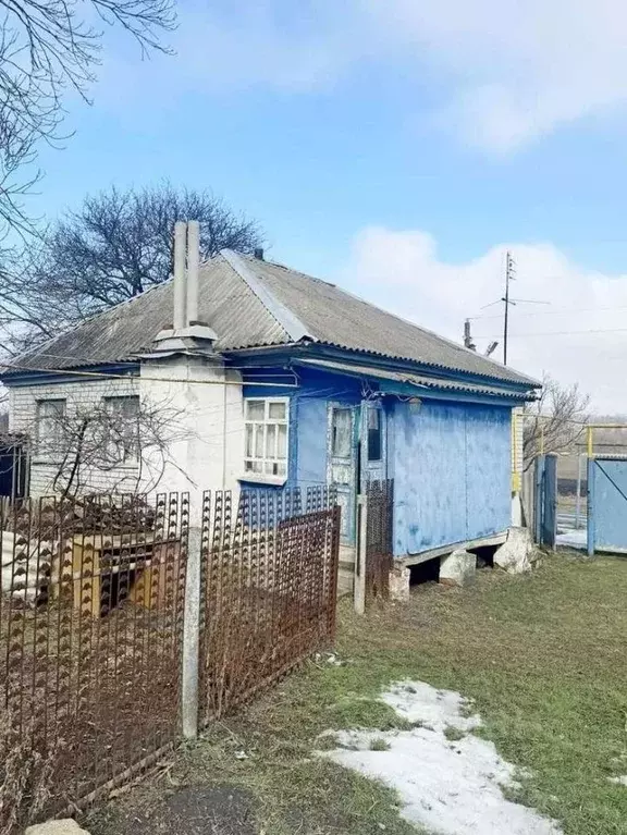 Дом в Белгородская область, Чернянский муниципальный округ, с. ... - Фото 2