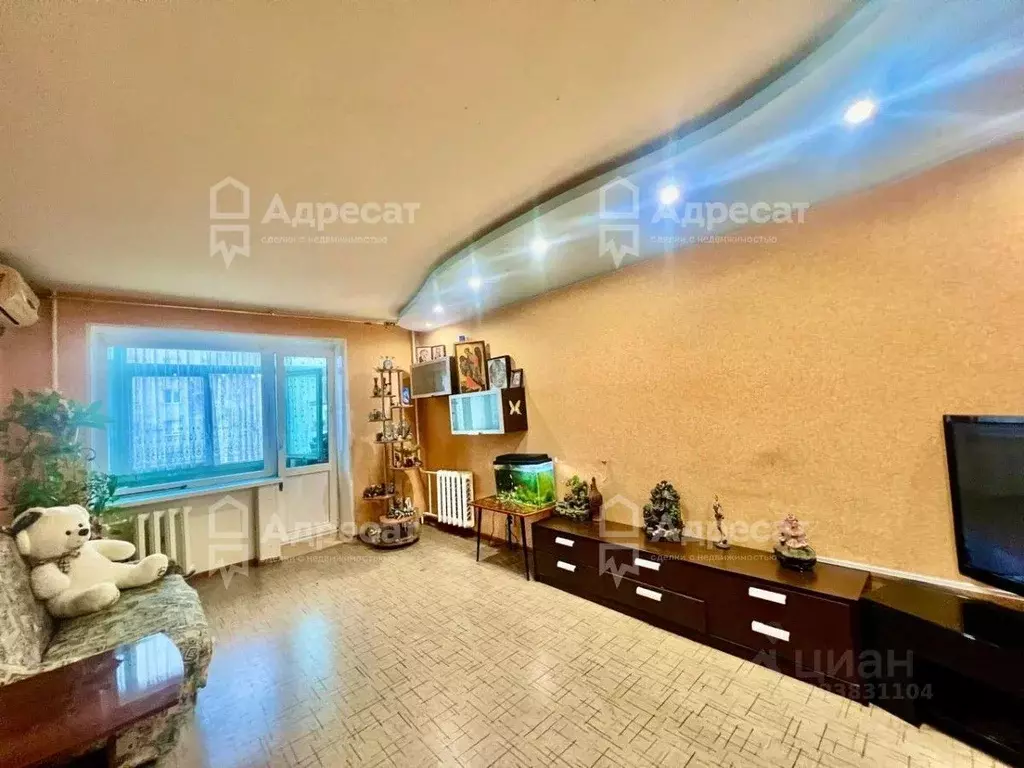 3-к кв. Волгоградская область, Волгоград Жилгородок мкр, ул. ... - Фото 1