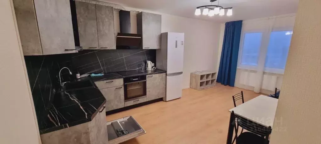 2-к кв. Санкт-Петербург ул. Крыленко, 6к2 (55.0 м) - Фото 0