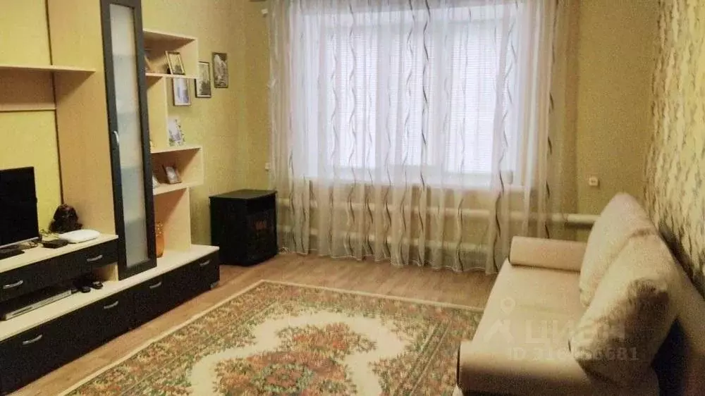 Дом в Самарская область, Богатое с/пос, с. Богатое ул. Заводская, 25 ... - Фото 1