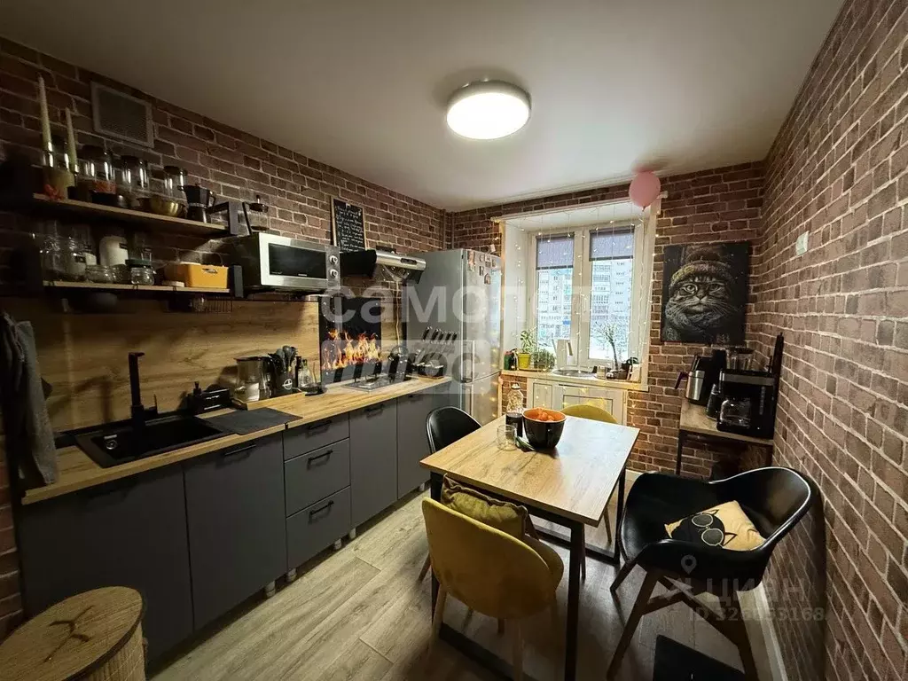 3-к кв. Нижегородская область, Дзержинск Октябрьская ул., 5А (62.4 м) - Фото 1