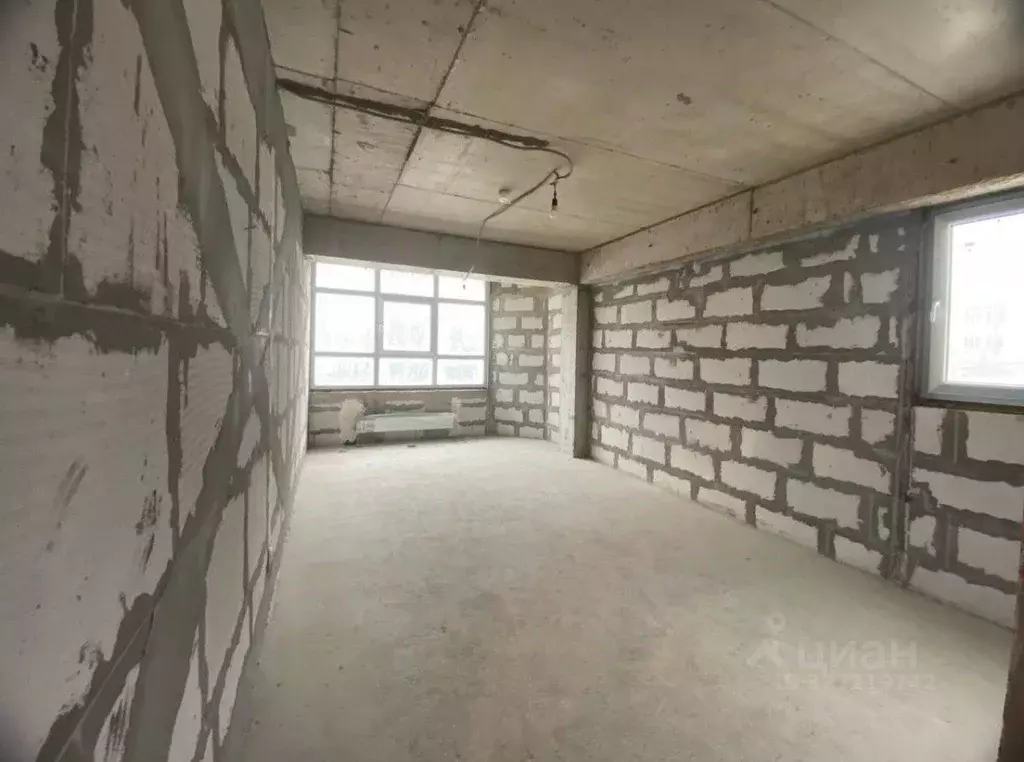 1-к кв. Севастополь ул. Степаняна, 9А (51.0 м) - Фото 2