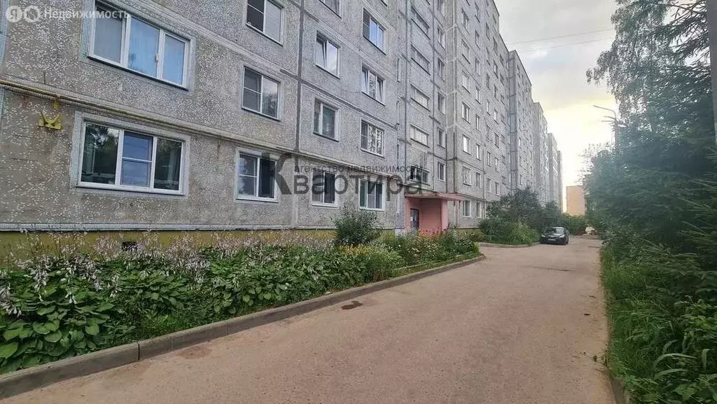 1-комнатная квартира: Смоленск, улица Гарабурды, 25 (37 м) - Фото 0