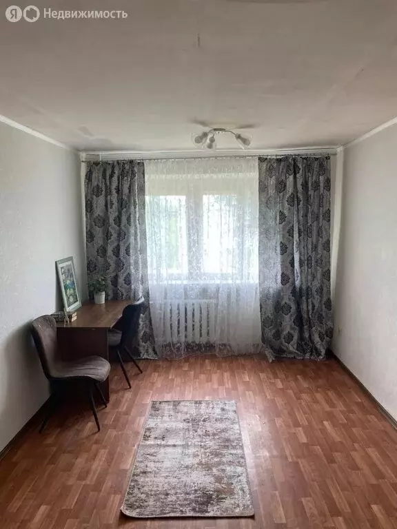 1к в 7-комнатной квартире (17 м) - Фото 0
