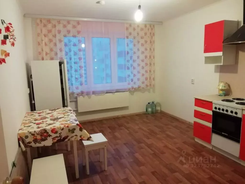 2-к кв. Краснодарский край, Геленджик ул. Маршала Жукова, 1к2 (62.0 м) - Фото 1