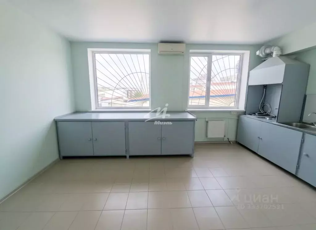 Помещение свободного назначения в Севастополь ул. Шабалина, 27 (35 м) - Фото 1