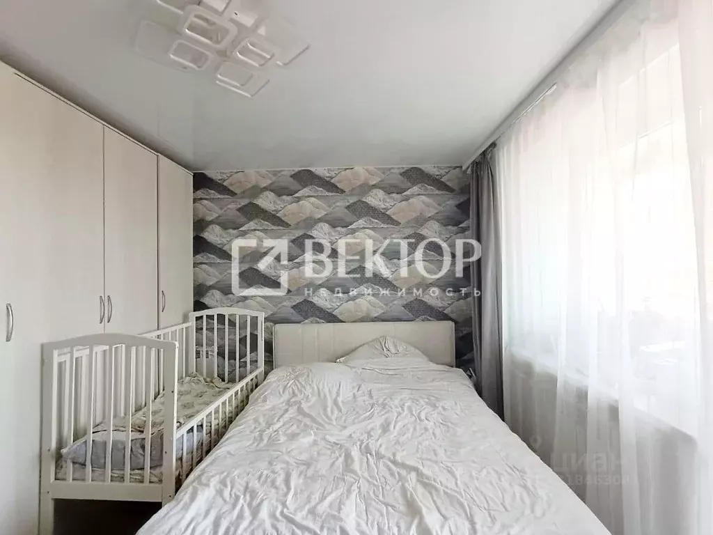 4-к кв. Ивановская область, Иваново ул. Свободы, 43 (76.0 м) - Фото 0