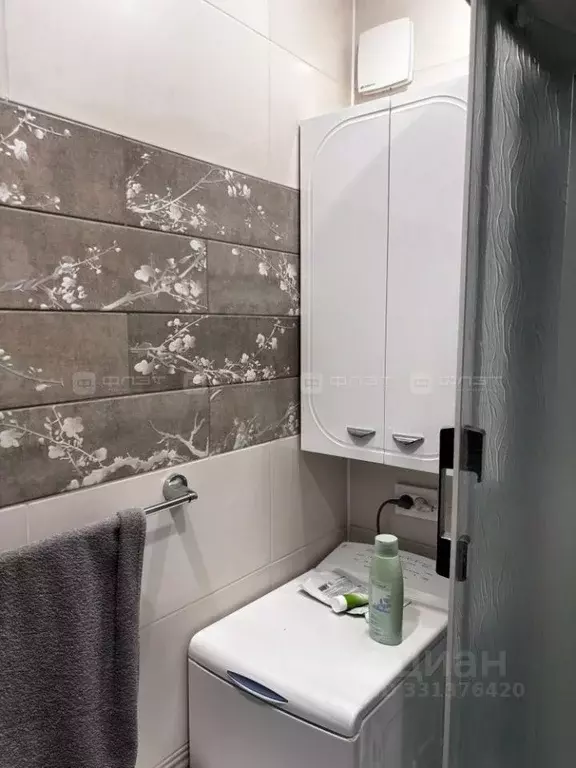 2-к кв. Татарстан, Казань ул. Братьев Касимовых, 88 (50.0 м) - Фото 1