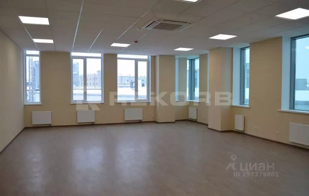 Офис в Санкт-Петербург ул. Профессора Качалова, 7 (378 м) - Фото 1