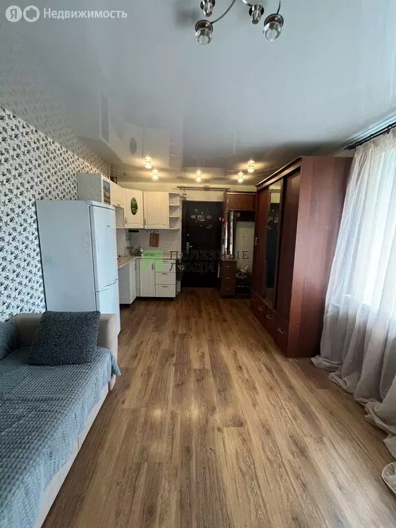 1к в 10-комнатной квартире (18.5 м) - Фото 0