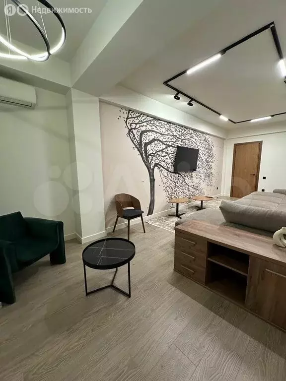 2-комнатная квартира: Махачкала, Кородинская улица, 29 (90 м) - Фото 0