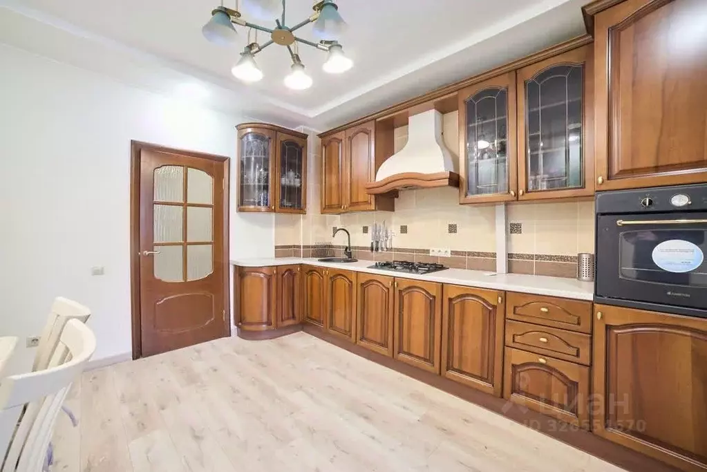 3-к кв. Башкортостан, Стерлитамак Советская ул., 104 (123.3 м) - Фото 1