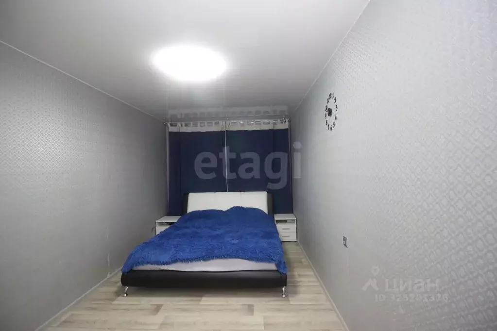 2-к кв. Челябинская область, Челябинск ул. Салавата Юлаева, 28 (64.6 ... - Фото 0