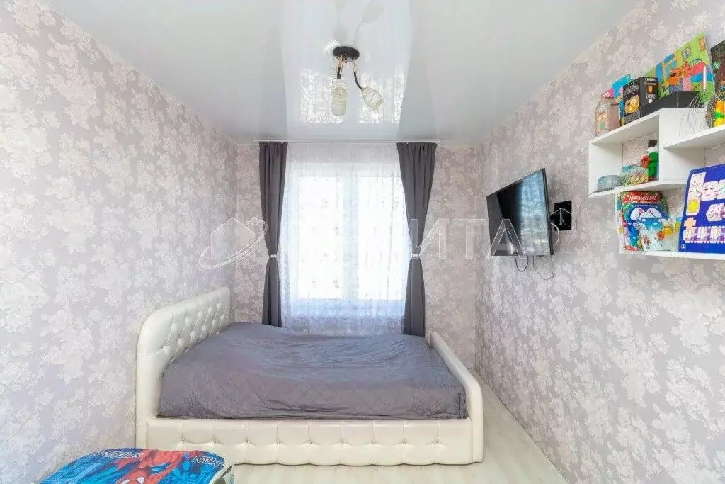1-к кв. Тюменская область, Тюмень Велижанская ул., 66 (30.0 м) - Фото 1