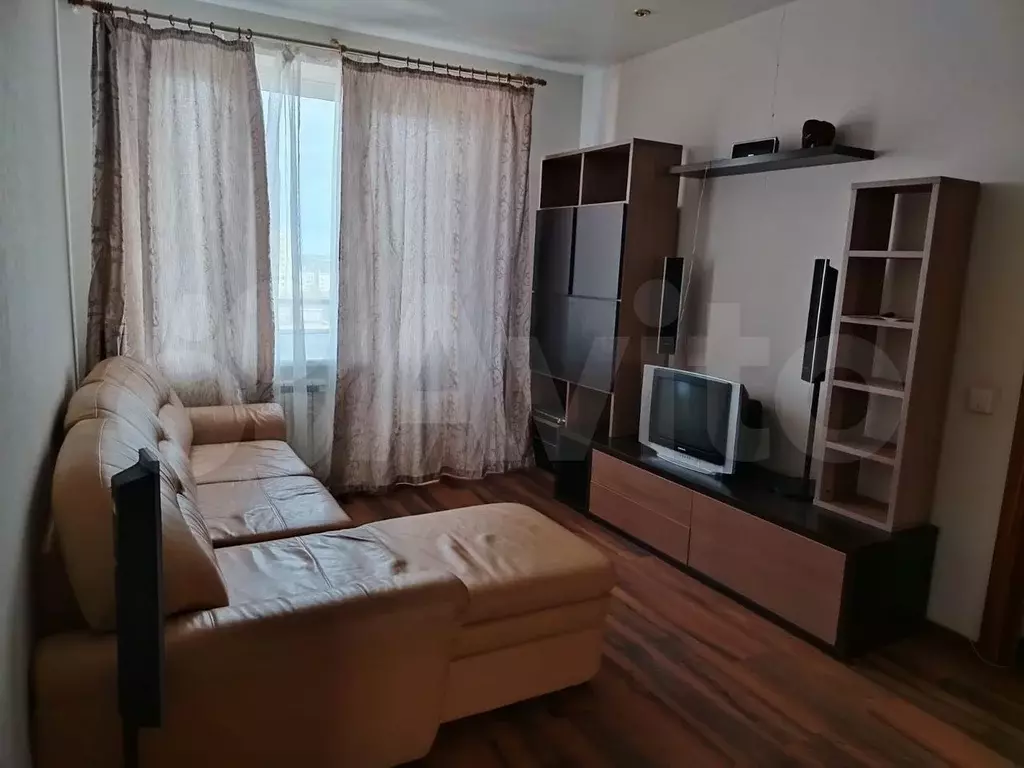 1-к. квартира, 40 м, 13/14 эт. - Фото 1