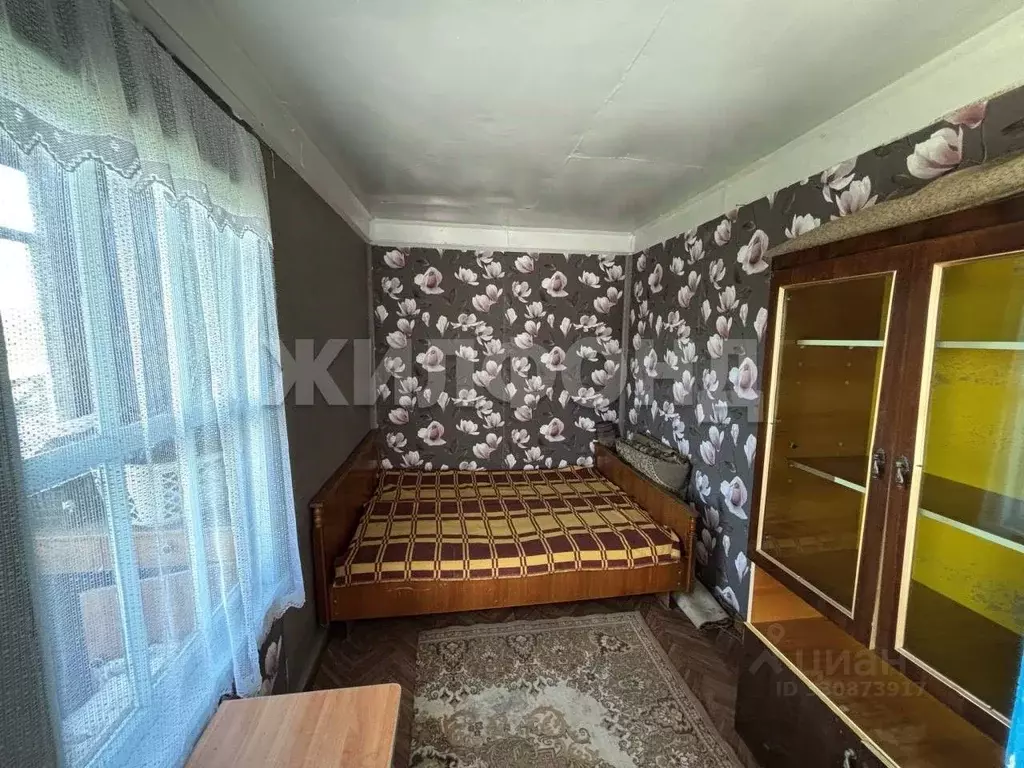 Дом в Хакасия, Абакан ул. Яблоневая (30 м) - Фото 1