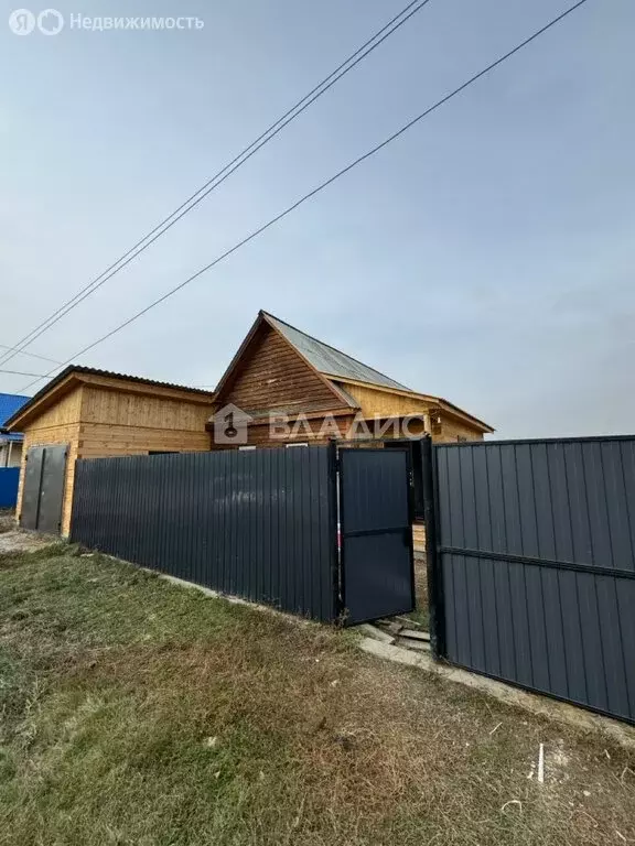 Дом в Иволгинский район, сельское поселение Нижнеиволгинское, улус ... - Фото 1