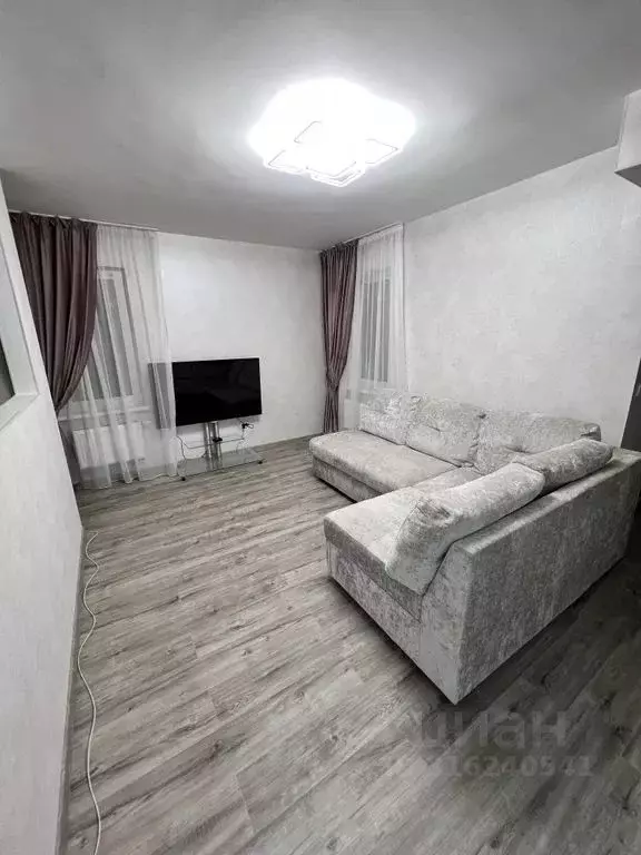 Студия Волгоградская область, Волгоград ул. Хиросимы, 4 (38.0 м) - Фото 0