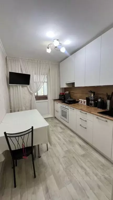 3-к кв. Татарстан, Нижнекамск ул. Бызова, 6 (60.0 м) - Фото 1