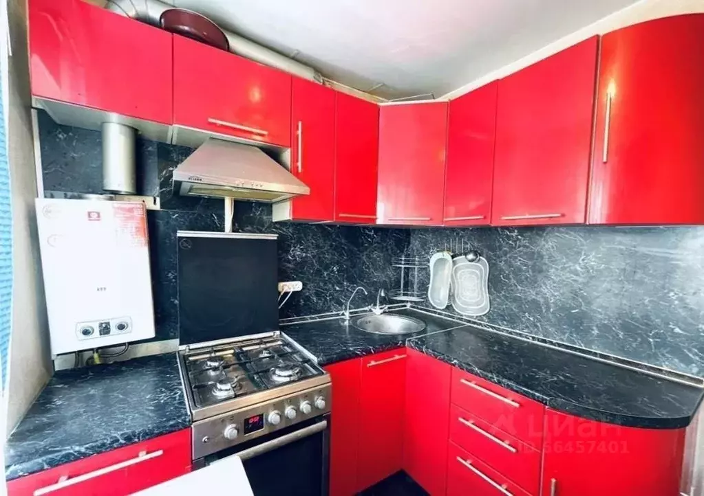 3-к кв. Тульская область, Щекино ул. Лукашина, 2Б (65.0 м) - Фото 0