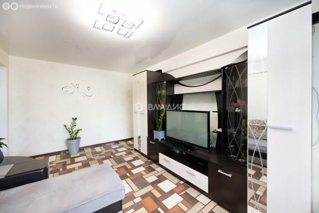 3-комнатная квартира: Благовещенск, Амурская улица, 25 (49 м) - Фото 1