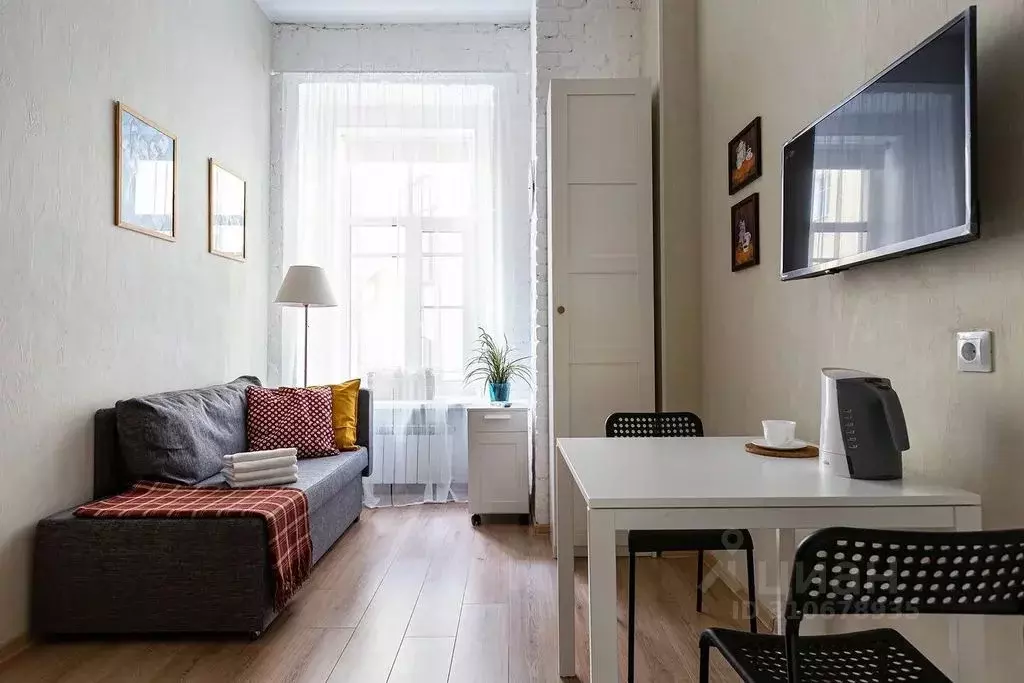Студия Санкт-Петербург наб. Канала Грибоедова, 54 (18.0 м) - Фото 1