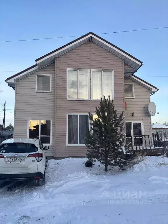 Дом в Красноярский край, Сосновоборский муниципальный округ, с. ... - Фото 1