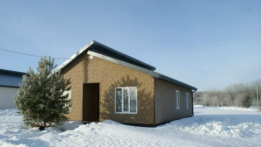 Дом в Пермский край, пос. Объект КРП ул. Гранатовая, 13 (92 м) - Фото 0