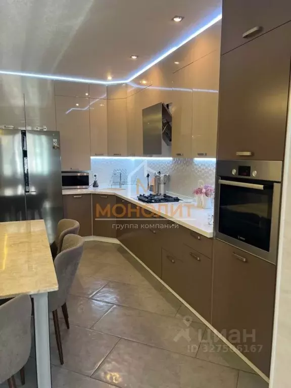 2-к кв. Краснодарский край, Горячий Ключ ул. Ленина, 8/2 (83.0 м) - Фото 1