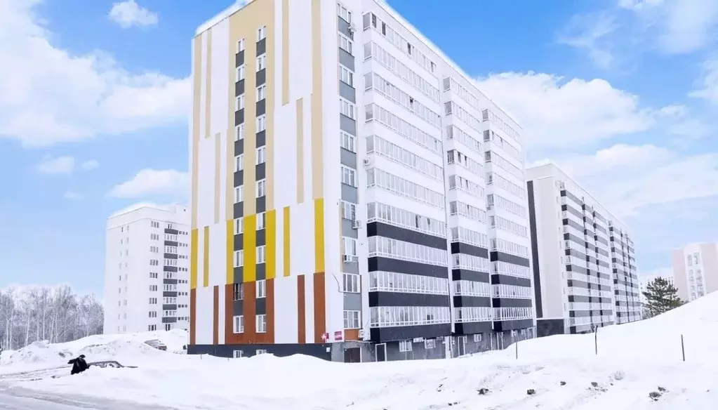 Студия Новосибирская область, Новосибирск ул. Плющихинская, 9 (32.6 м) - Фото 1