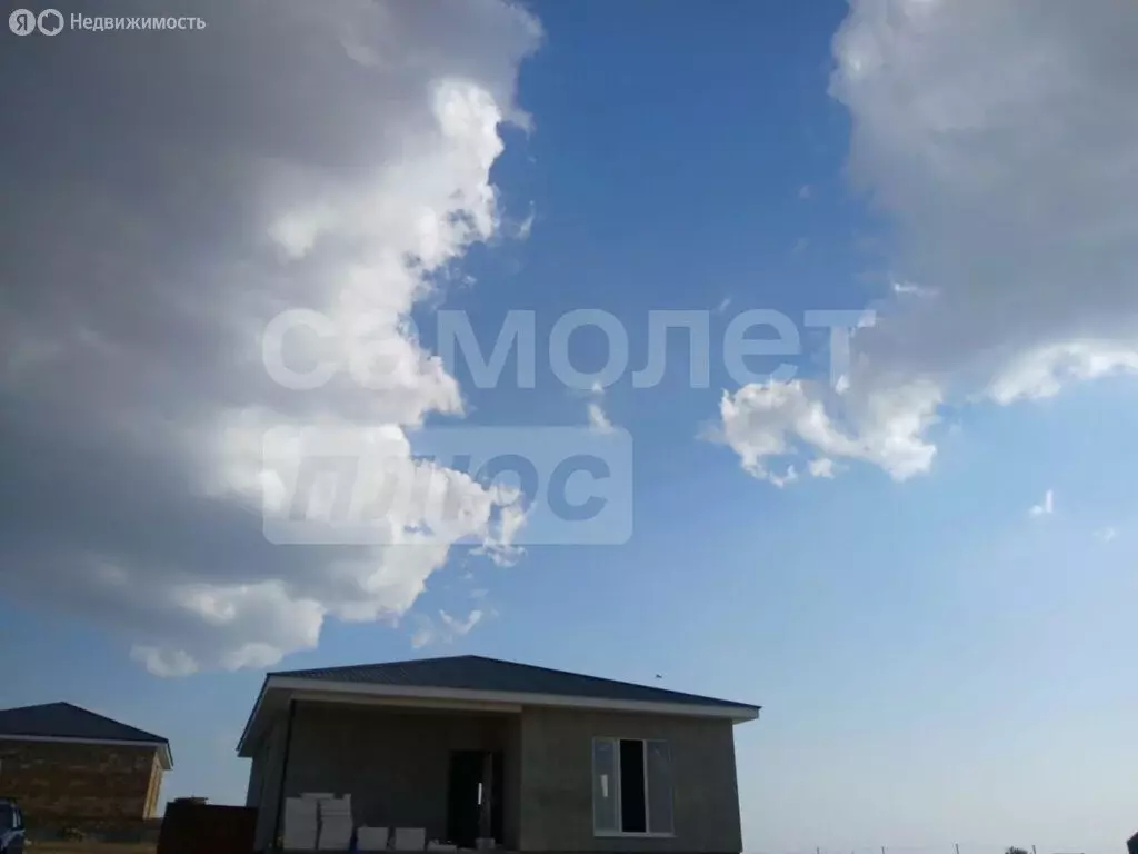 Дом в Симферопольский район, село Трудовое (120 м) - Фото 0
