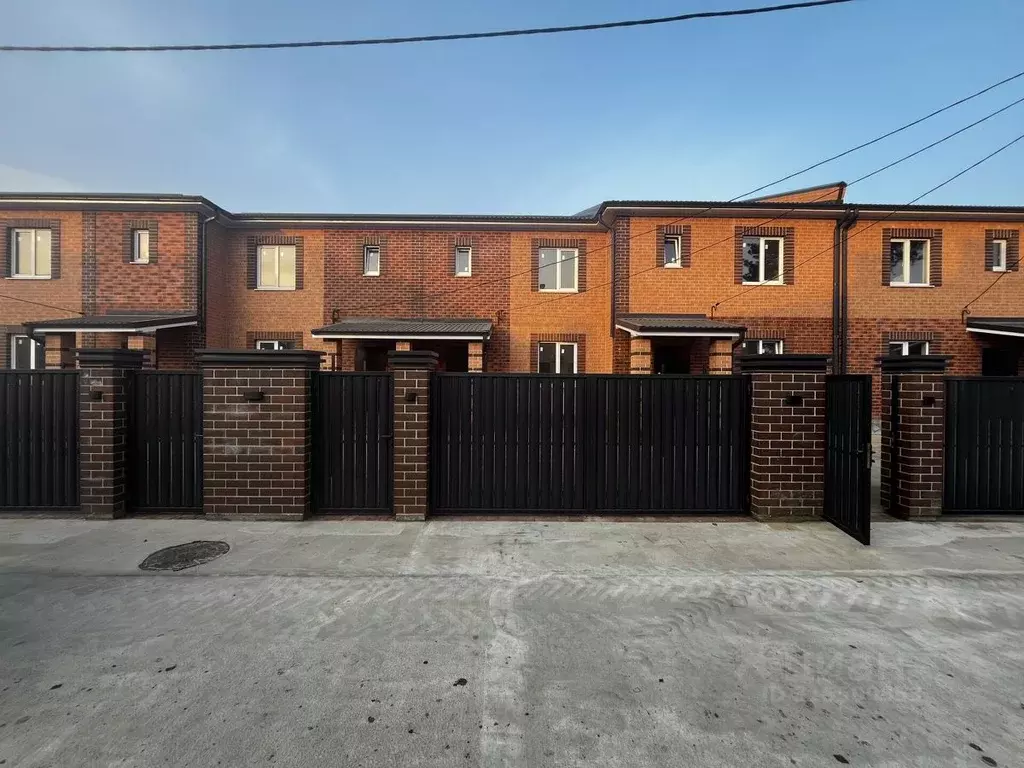 Таунхаус в Краснодарский край, Северский район, Афипское городское ... - Фото 1