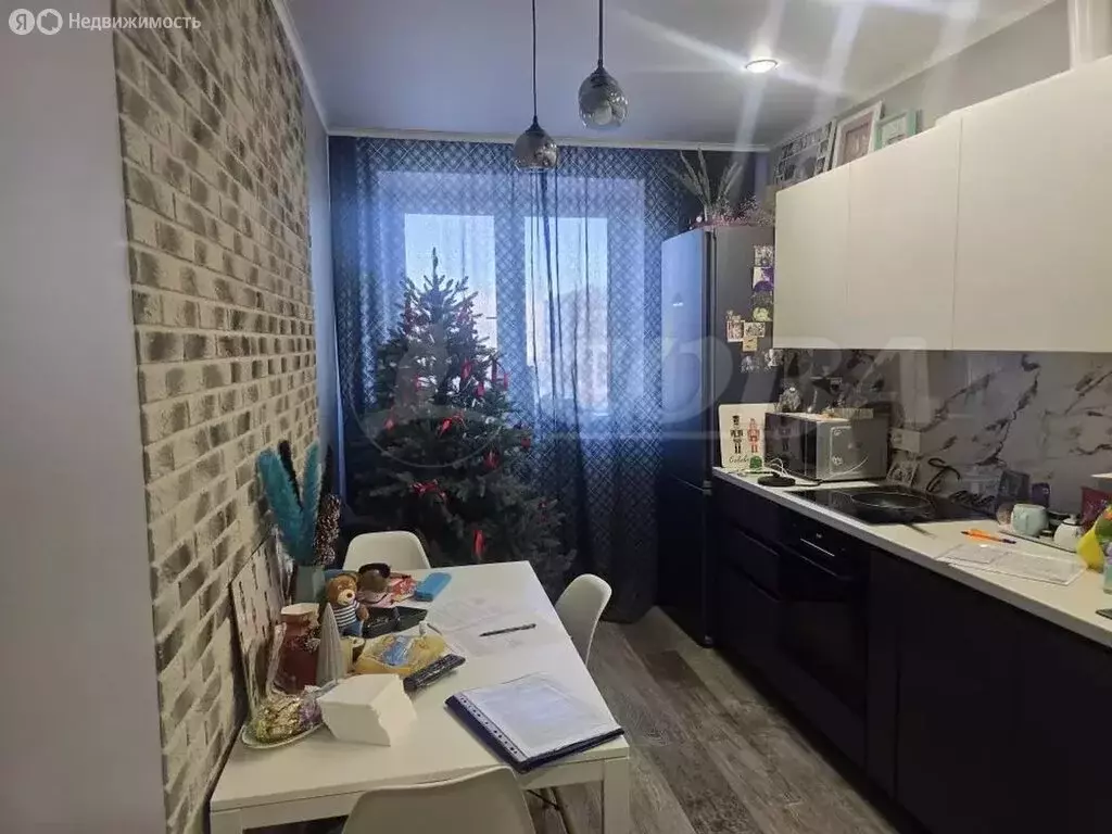 2-комнатная квартира: Тюмень, улица Раушана Абдуллина, 6к1 (54.7 м) - Фото 1