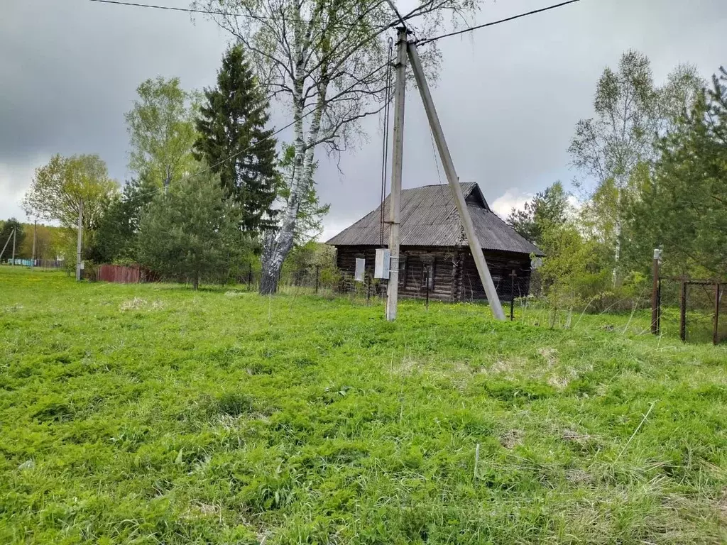 Участок в Смоленская область, Угранский муниципальный округ, д. ... - Фото 1