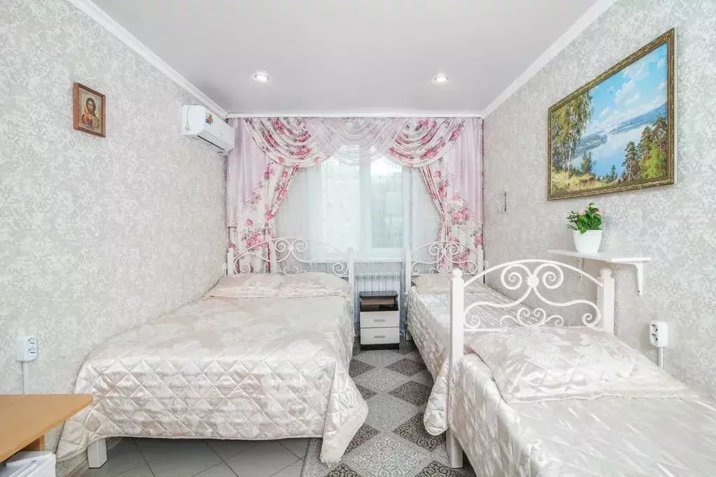 Комната Липецкая область, Задонск ул. Ленина, 28 - Фото 0