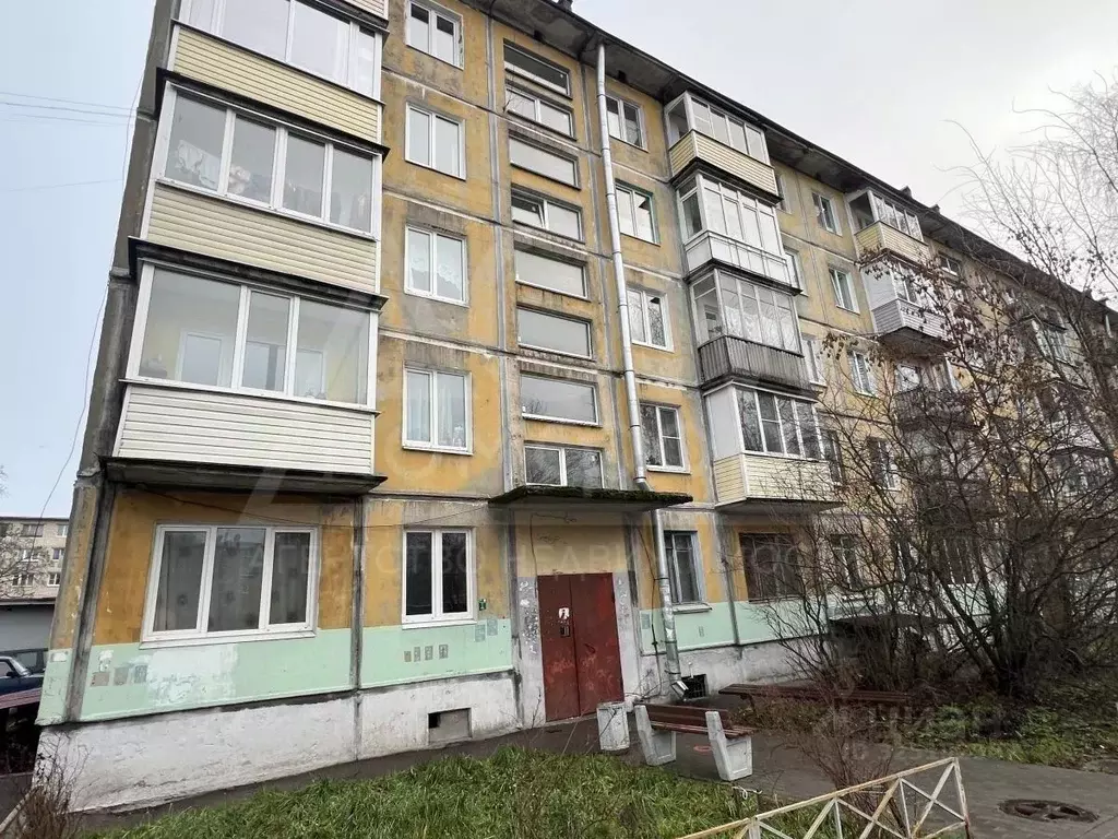 2-к кв. Ленинградская область, Приозерск ул. Калинина, 23 (46.0 м) - Фото 1