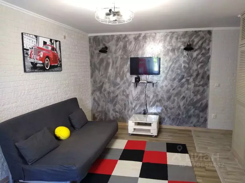 2-к кв. Тверская область, Тверь Трехсвятская ул., 28 (45.0 м) - Фото 1