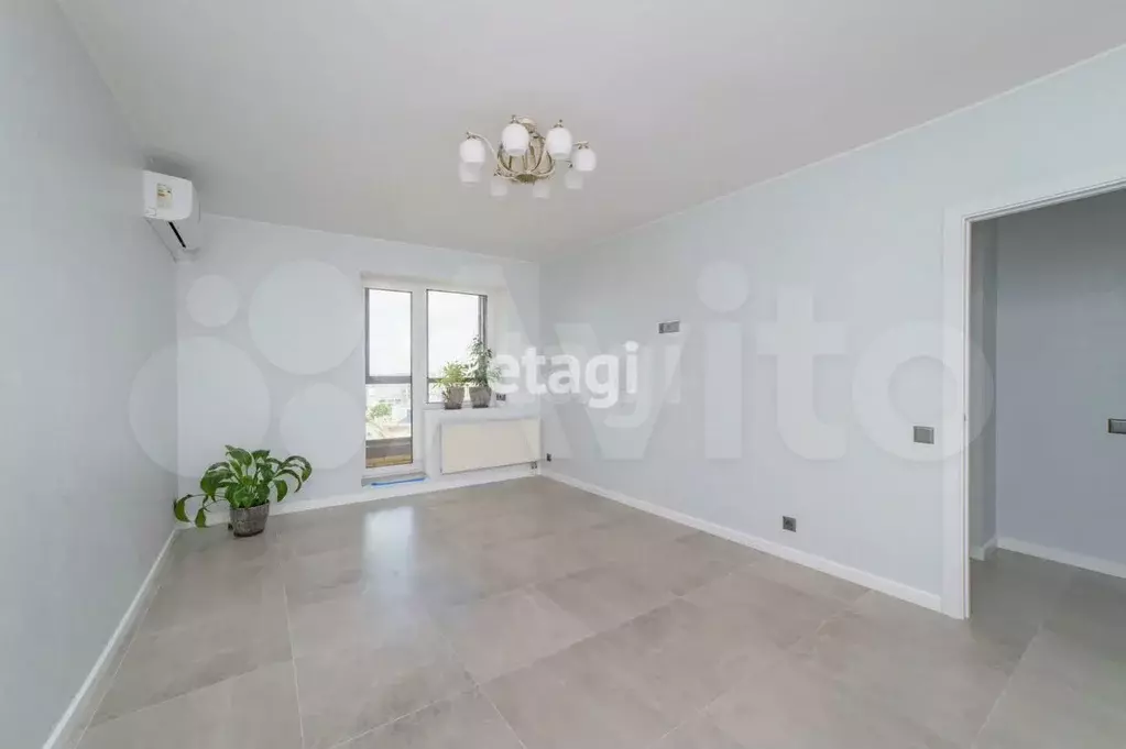 1-к. квартира, 50 м, 12/18 эт. - Фото 1