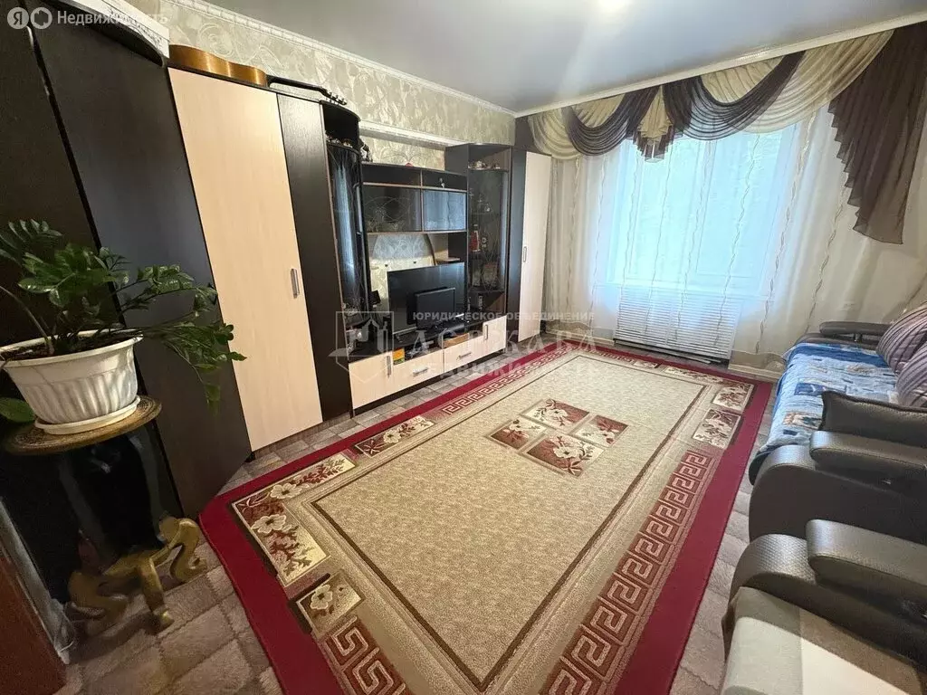 3-комнатная квартира: Берёзовский, улица Ленина, 4 (82 м) - Фото 1