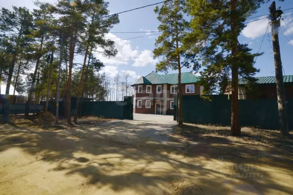 Дом в Саха (Якутия), Якутск Холбос кв-л, 9 (216 м) - Фото 1