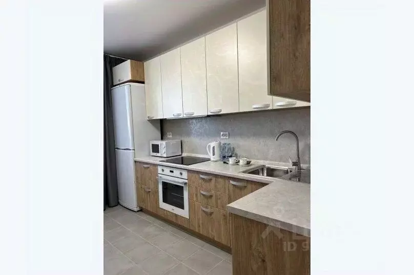 3-к кв. Краснодарский край, Усть-Лабинск Октябрьская ул., 66Б (77.0 м) - Фото 0