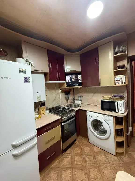 1-к кв. Новгородская область, Великий Новгород ул. Свободы, 17 (32.9 ... - Фото 1