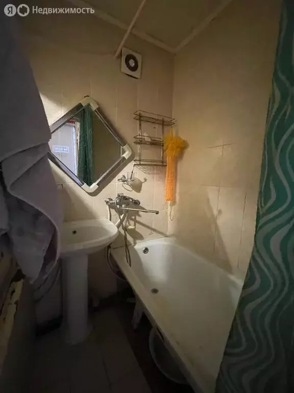 2-комнатная квартира: Ишимбай, проспект Ленина, 63 (46 м) - Фото 1