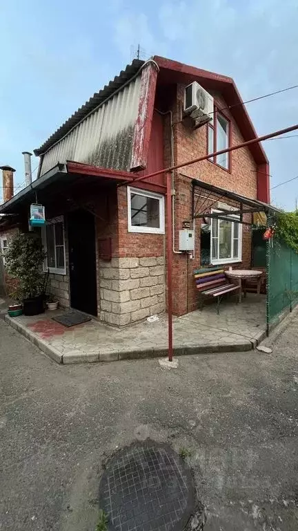 Дом в Краснодарский край, Ейск ул. Энгельса, 50 (50 м) - Фото 0