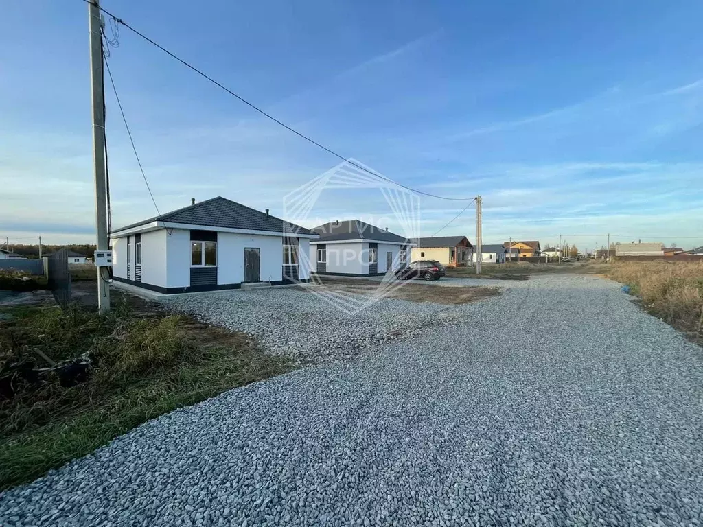 Коттедж в Свердловская область, Полевской муниципальный округ, с. ... - Фото 1