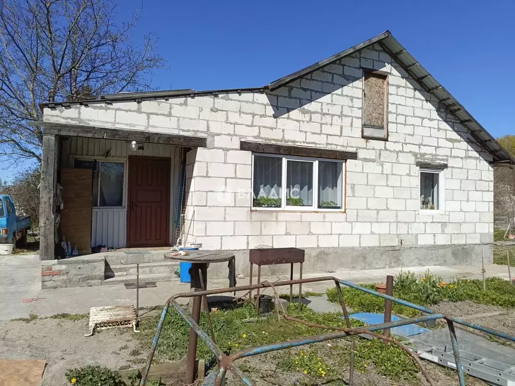 Дом в Калининградская область, Гвардейский муниципальный округ, пос. ... - Фото 1