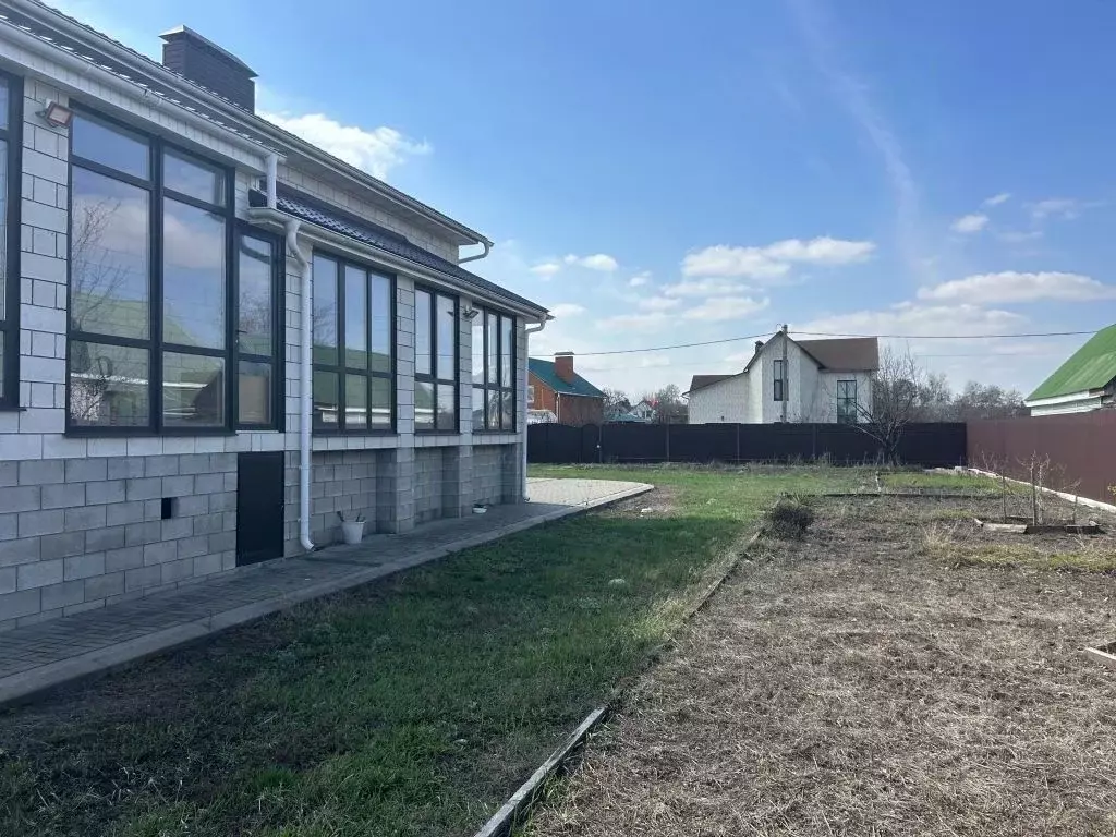 Коттедж в Белгородская область, Белгородский район, Разумное рп ул. ... - Фото 1