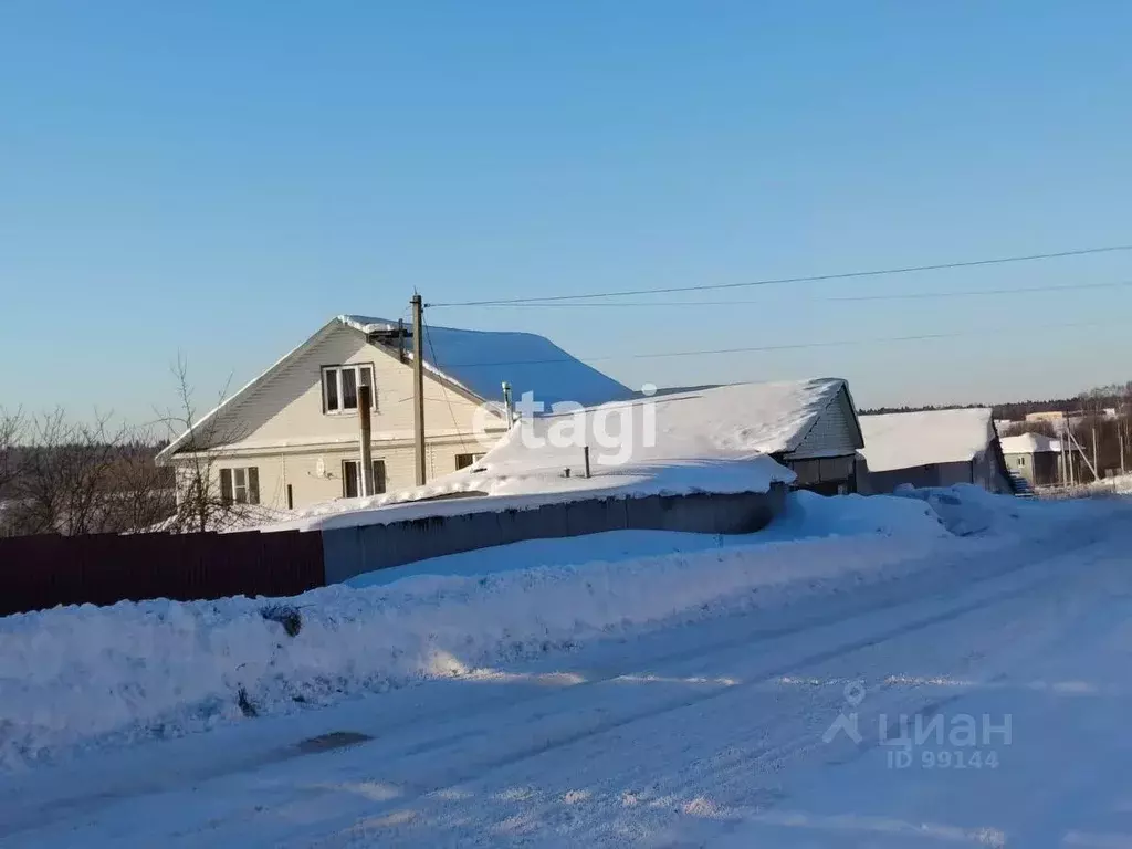 Дом в Владимирская область, Александровский район, Каринское ... - Фото 1